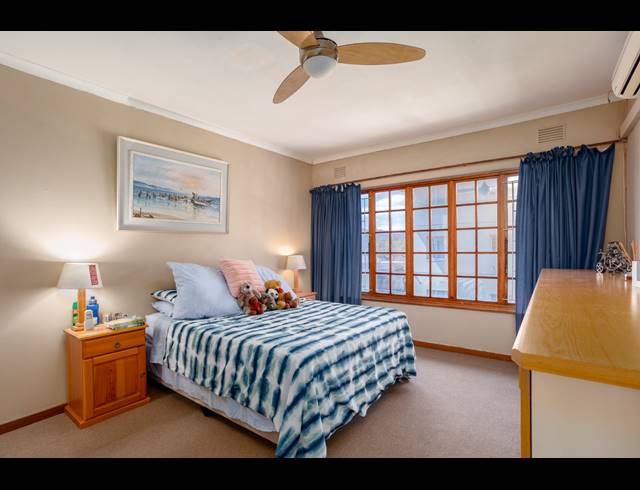 3 BEDROOM APARTMENT FOR SALE IN MANORS